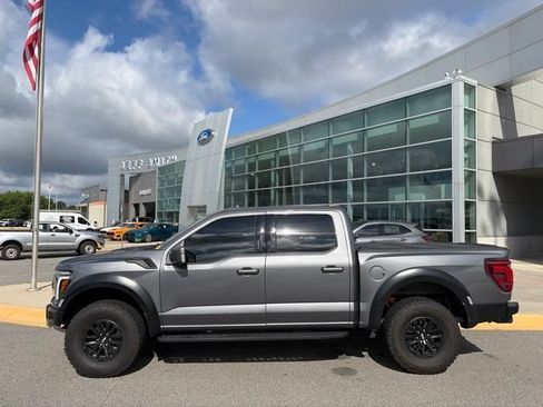 Used 2024 Ford F150 Raptor AWD/4WD image 2