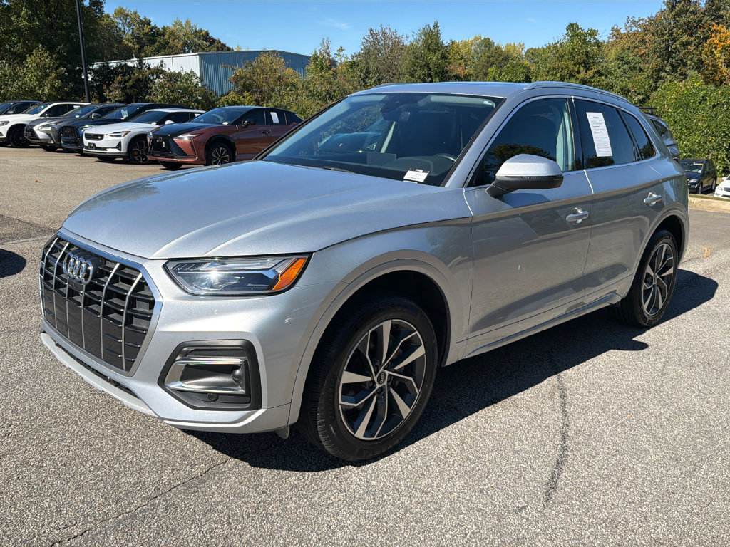 Used 2021 Audi Q5 2.0T Premium Plus w/ Premium Plus Package AWD/4WD image 3