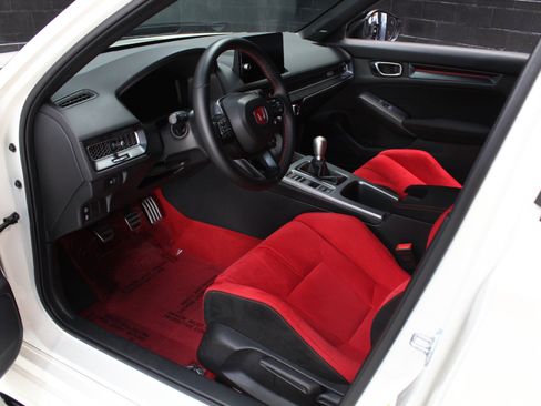 Used 2024 Honda Civic Type R image 41