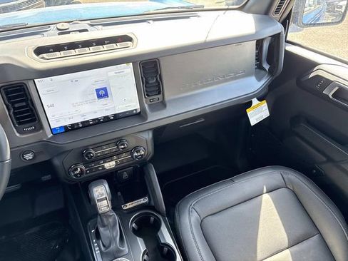 New 2026 Ford Bronco Badlands w/ Sasquatch Package AWD/4WD image 15