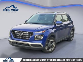Used 2023 Hyundai Venue Limited FWD video 1