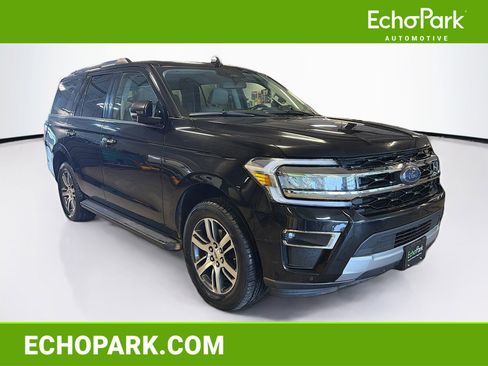 Used 2024 Ford Expedition Limited image 1