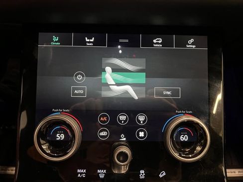 Used 2020 Land Rover Range Rover Evoque R-Dynamic HSE AWD/4WD image 32