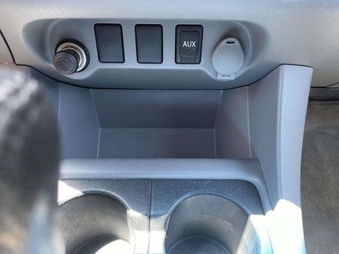 Used 2011 Toyota Tacoma PreRunner w/ SR5 Pkg #2 RWD image 29