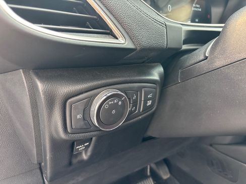 Used 2019 Lincoln Nautilus Reserve AWD/4WD image 14