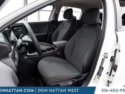 Used 2025 Kia K4 FWD image 15