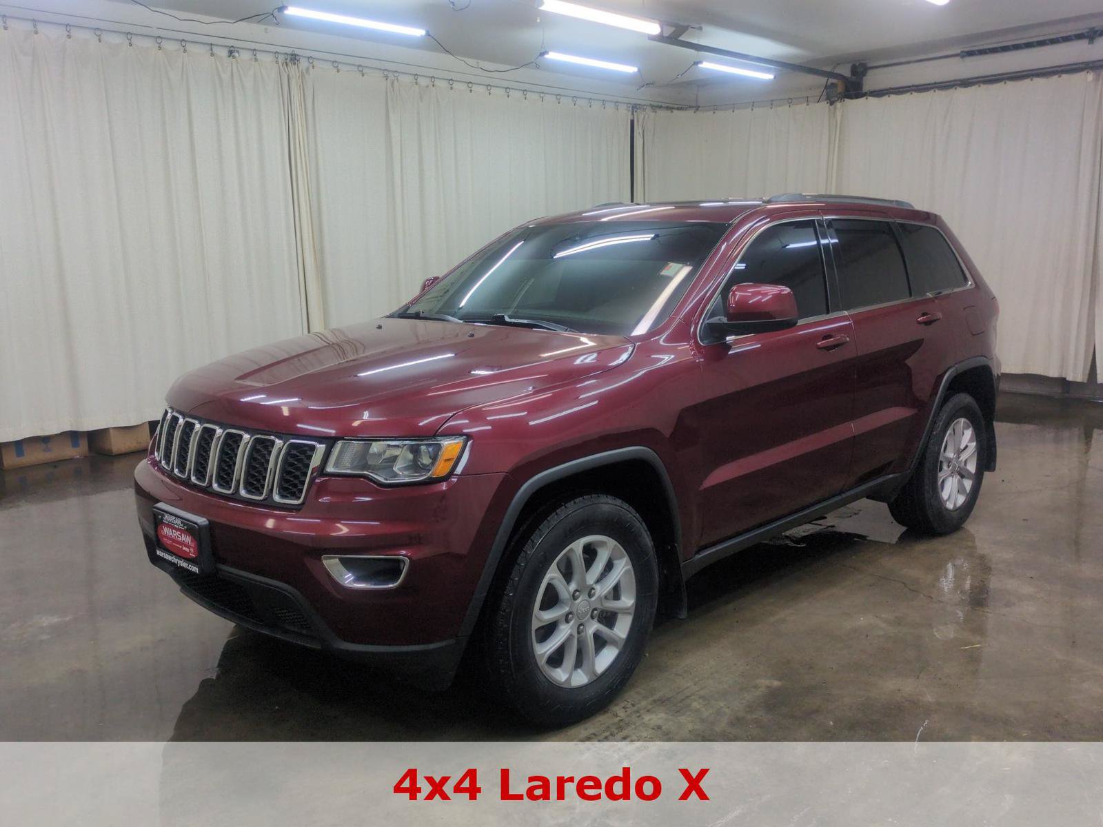 Used 2021 Jeep Grand Cherokee Laredo X AWD/4WD image 1