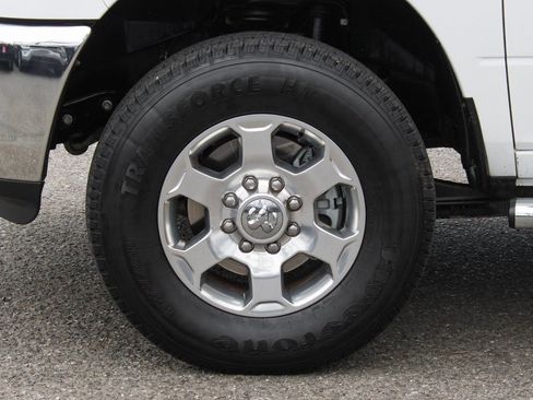 Used 2017 RAM 2500 Big Horn AWD/4WD image 42