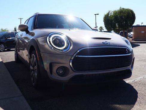Used 2022 MINI Cooper Clubman S image 18