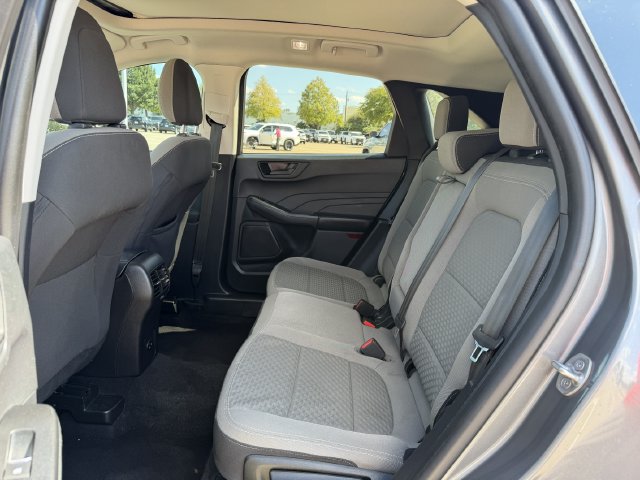 Used 2022 Ford Escape SE w/ SE Sport Appearance Package AWD/4WD image 27