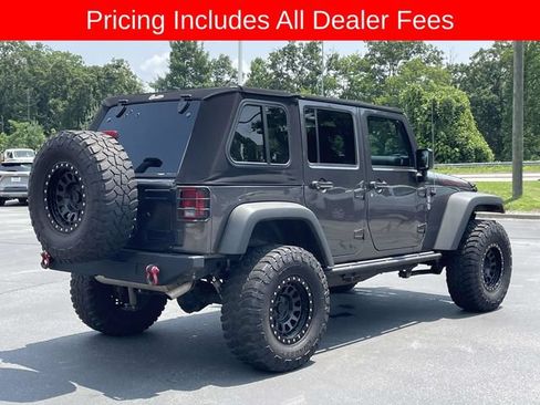 Used 2017 Jeep Wrangler Unlimited Rubicon AWD/4WD image 5