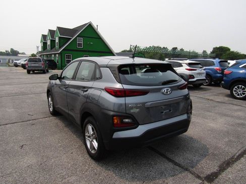 Used 2021 Hyundai Kona SE w/ Cargo Package AWD/4WD image 5