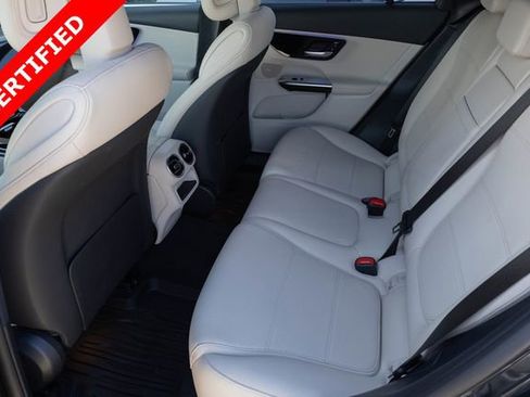 Certified 2025 Mercedes-Benz GLC 300 4MATIC image 17