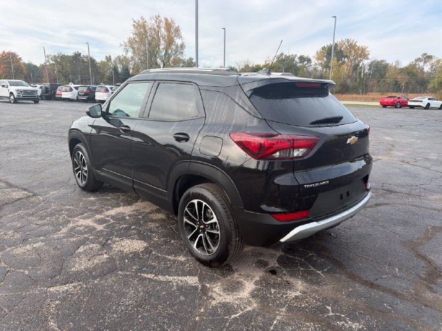 Used 2026 Chevrolet TrailBlazer LT FWD image 8