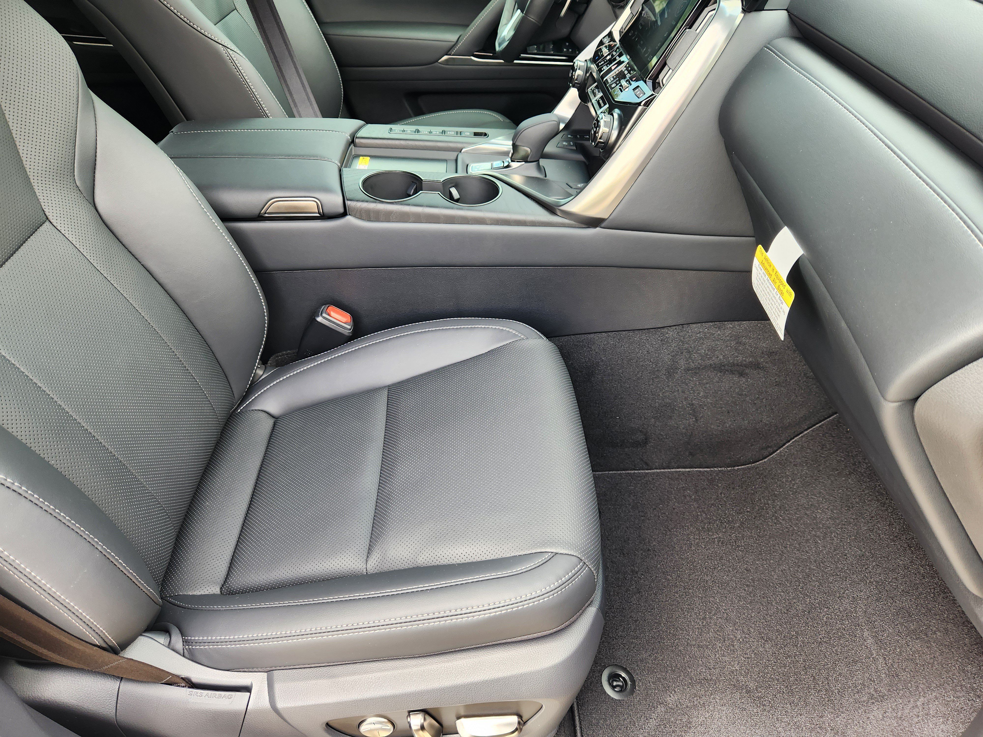 New 2026 Lexus LX 700h Luxury w/ Appearance Package AWD/4WD image 6