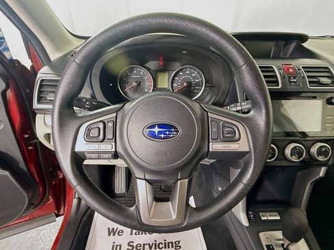 Used 2018 Subaru Forester 2.5i Premium w/ All-Weather Package AWD/4WD image 13