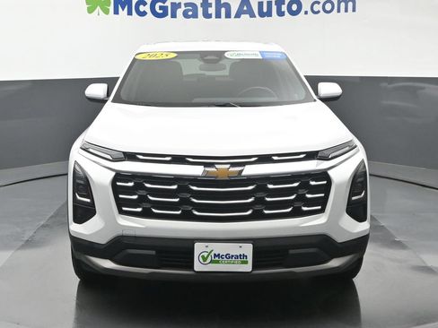 Used 2025 Chevrolet Equinox LT AWD/4WD image 6