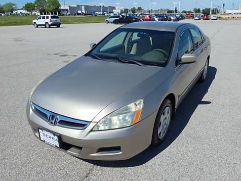 Used 2006 Honda Accord LX image 4