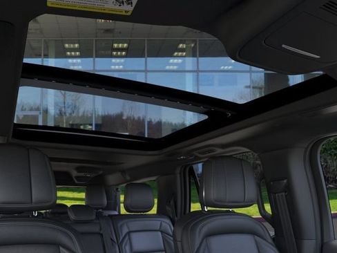 New 2026 Lincoln Navigator L Reserve w/ Jet Appearance Package AWD/4WD image 22