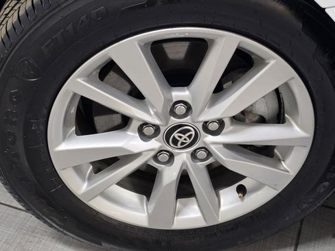 Certified 2025 Toyota Camry LE image 8