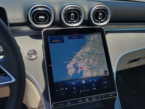 New 2026 Mercedes-Benz CLE 300 4MATIC Coupe image 21