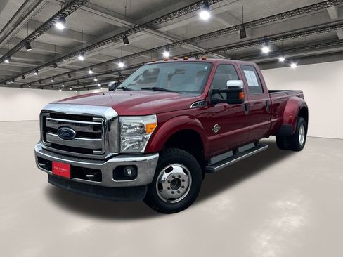Used 2016 Ford F350 XLT w/ XLT Premium Package image 1