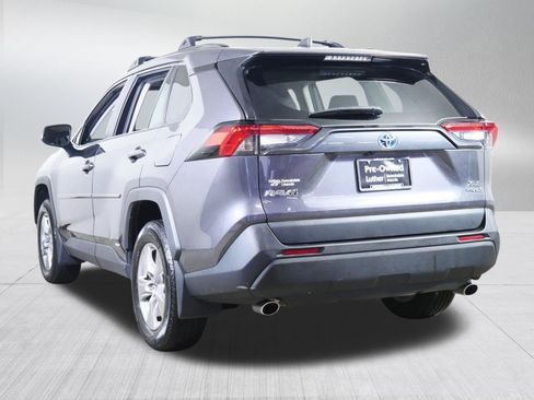 Used 2024 Toyota RAV4 XLE w/ Convenience Package AWD/4WD image 5