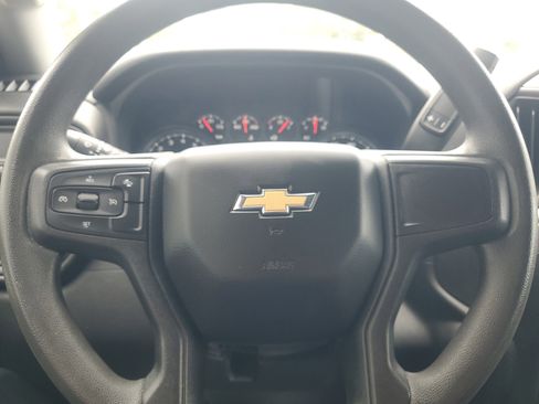 Used 2022 Chevrolet Silverado 1500 Custom image 19