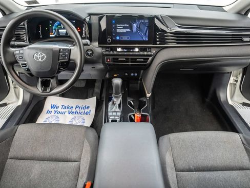 Certified 2025 Toyota Camry LE FWD image 20