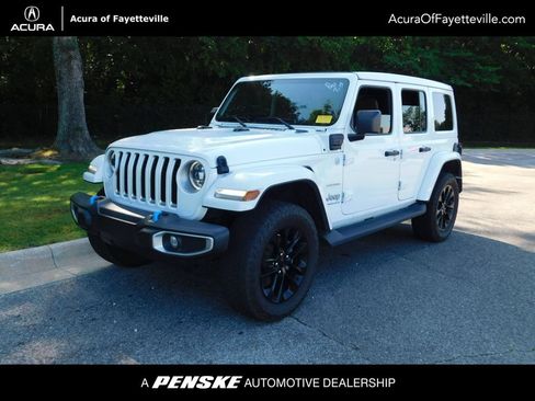 Used 2023 Jeep Wrangler Unlimited Sahara w/ Cold Weather Group AWD/4WD image 1