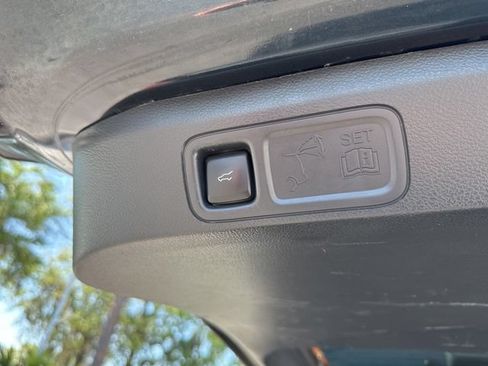 Certified 2024 Ford Expedition Limited RWD image 20