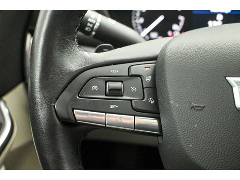 Used 2023 Cadillac XT4 Premium Luxury AWD/4WD image 42