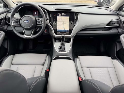 Used 2025 Subaru Outback Limited image 20