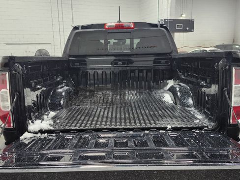 Used 2022 GMC Canyon Elevation w/ Driver Alert Package image 21