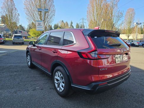 Used 2025 Honda CR-V LX image 5