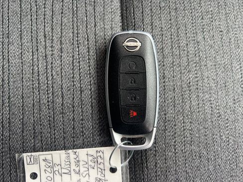 Certified 2023 Nissan Rogue SV image 25