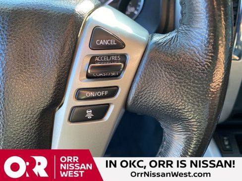 Used 2021 Nissan Titan SV w/ SV Convenience Package RWD image 25
