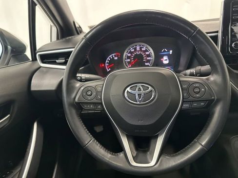 Used 2020 Toyota Corolla SE w/ SE Premium Package image 8
