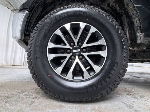 Used 2015 Ford F150 XLT image 14