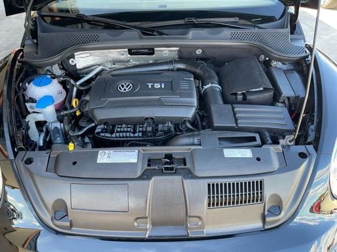 Used 2015 Volkswagen Beetle 1.8T FWD image 45