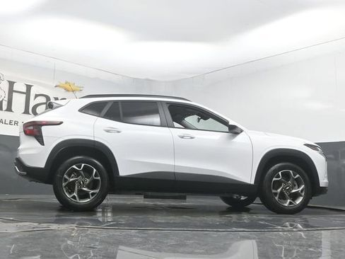 New 2026 Chevrolet Trax LT w/ Driver Confidence Package image 31