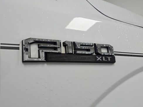 Used 2019 Ford F150 XLT image 21