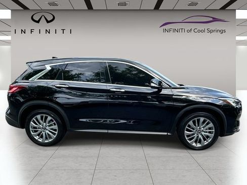 Certified 2025 INFINITI QX50 Pure AWD/4WD image 8