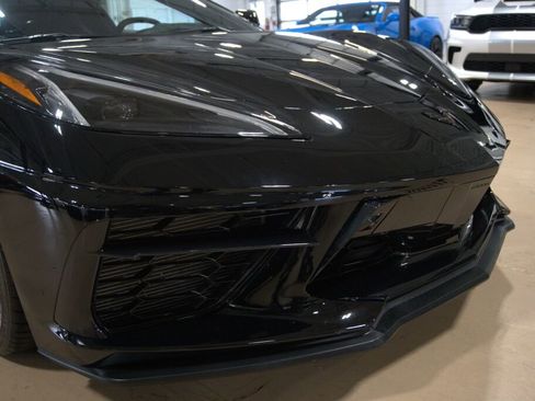 Used 2023 Chevrolet Corvette Stingray Preferred Cpe w/ Z51 Performance Package image 9