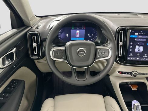 New 2026 Volvo XC40 B5 Ultra w/ Protection Package Premier image 22