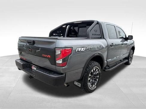 Used 2020 Nissan Titan PRO-4X w/ Pro-4x Convenience Package AWD/4WD image 7