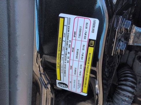 Used 2016 Jeep Cherokee Limited image 14