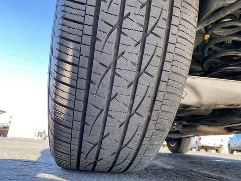 Used 2025 Chevrolet Equinox LT image 23