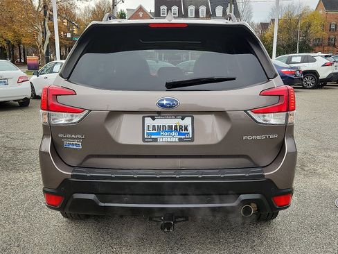Used 2022 Subaru Forester Limited image 5