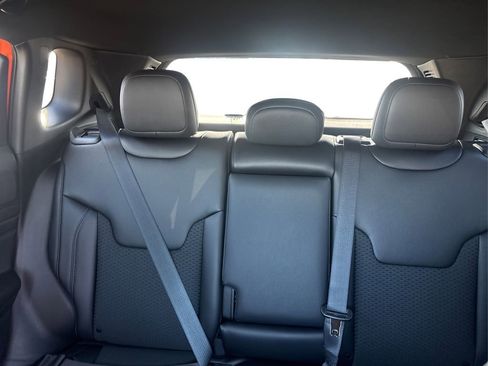 New 2026 Jeep Compass Latitude image 17